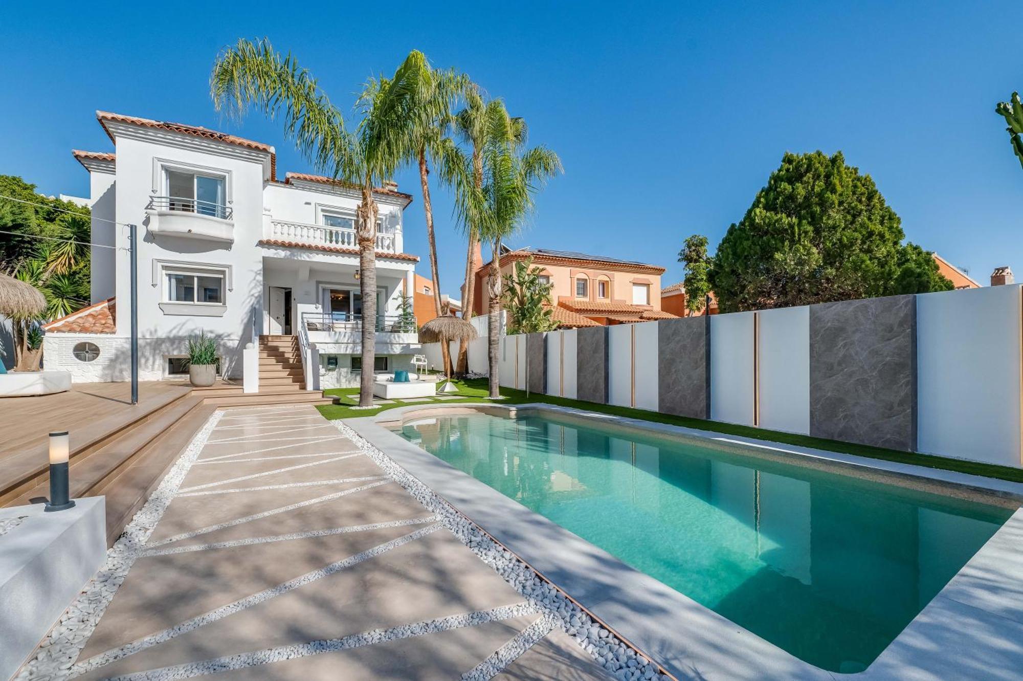 Vacation Marbella I Sunny Camelia Villa Heated Pool, Recently Renovated, Best Residential Neighborhood In Benalmadena, Short Walk To The Beach, Cinema Room Exterior foto